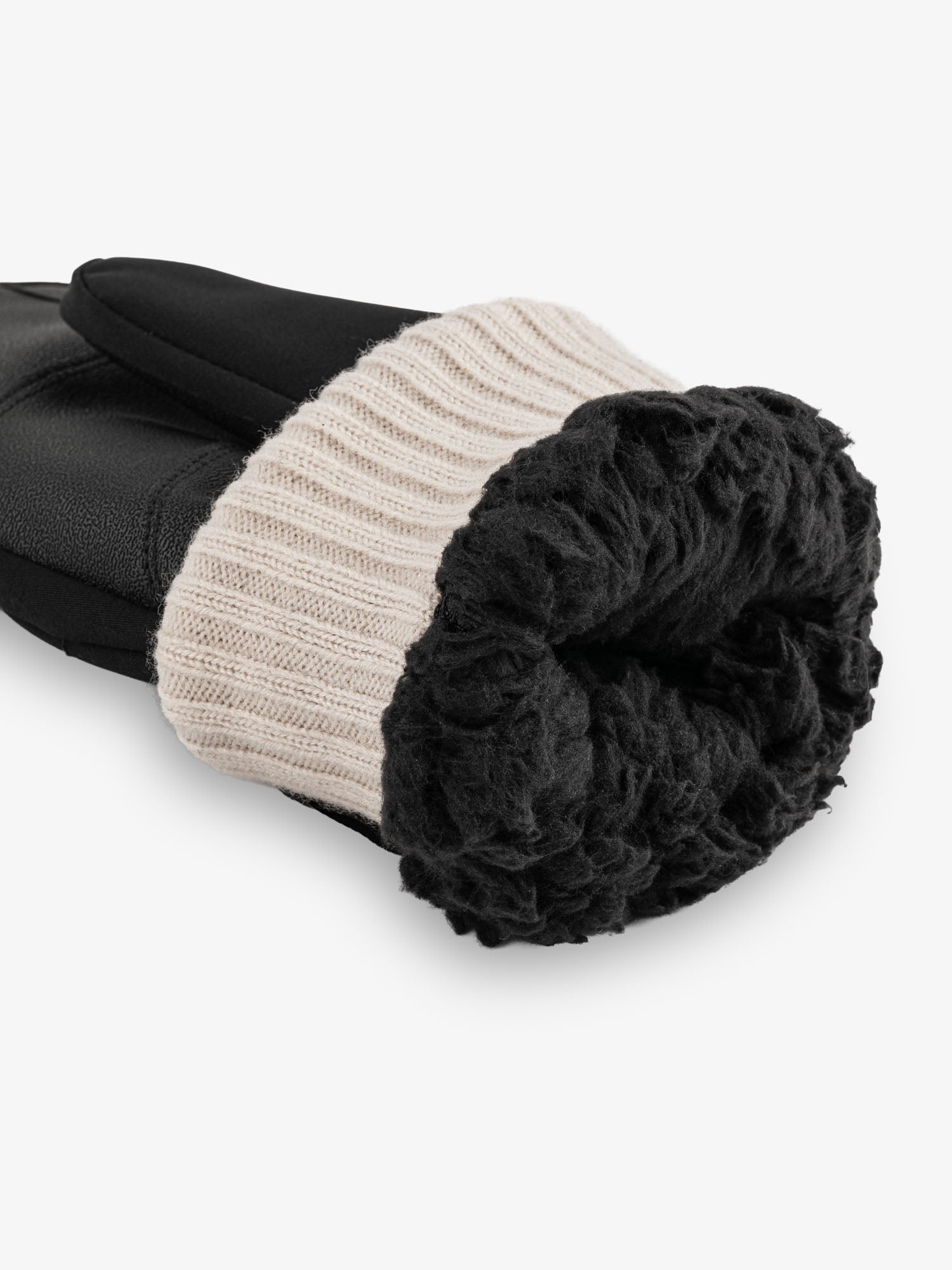 Lea Mitts - Women