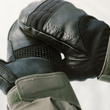 Iceland GORE-TEX® Warm Mitt - Women